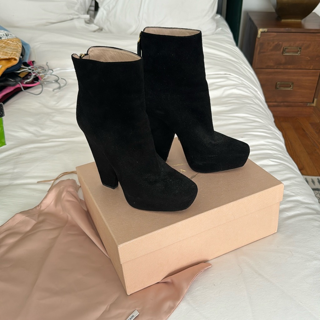 Can’t Wear Heels Anymore